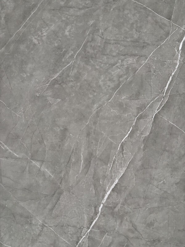 Mármol Basalto 1,22 x 2,44mts x 5mm